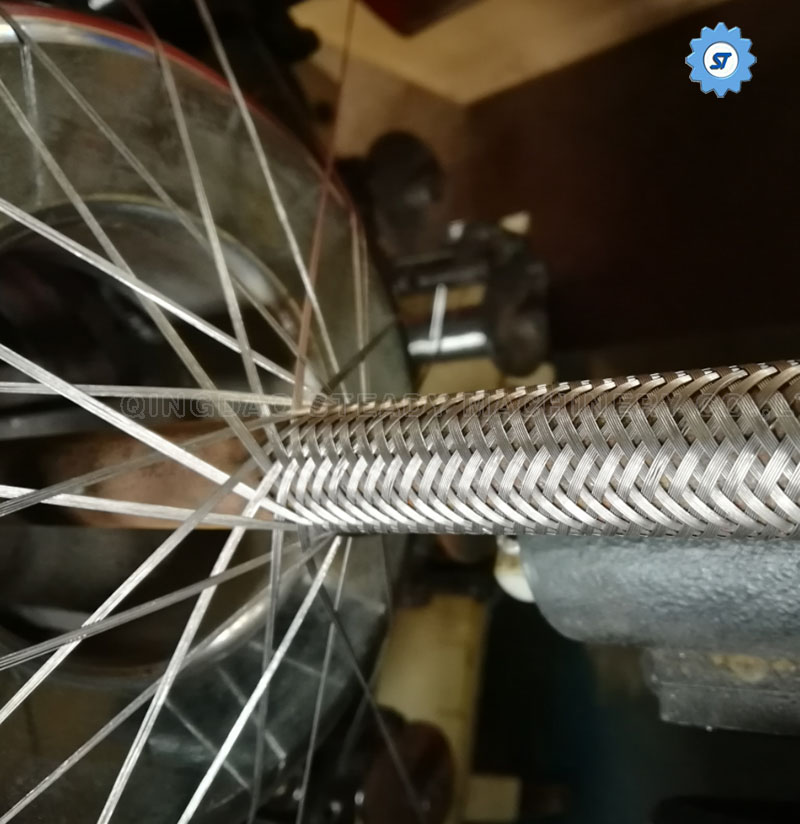 steel-wire-braiding 副本.jpg